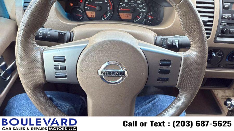 2005 Nissan Frontier SE photo