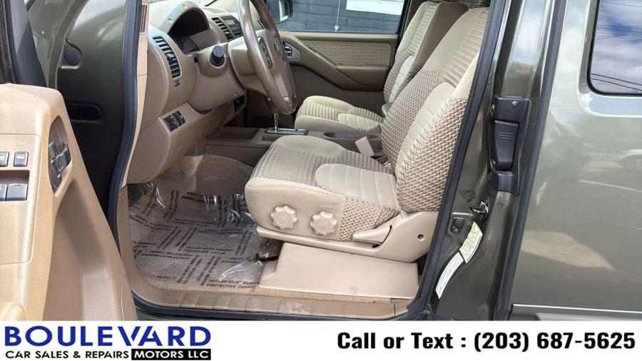 2005 Nissan Frontier SE photo