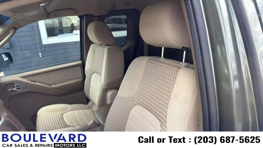 2005 Nissan Frontier SE photo