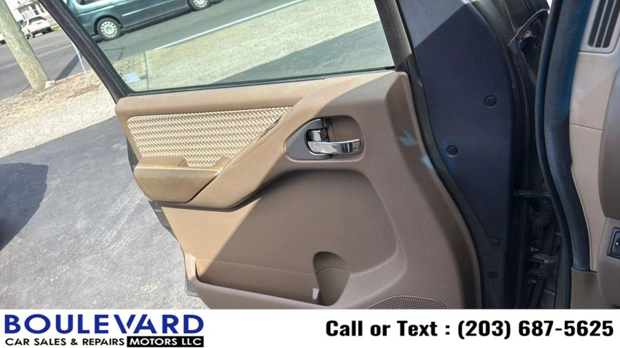 2005 Nissan Frontier SE photo