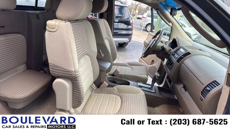 2005 Nissan Frontier SE photo