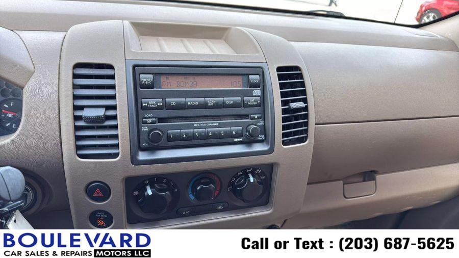 2005 Nissan Frontier SE photo