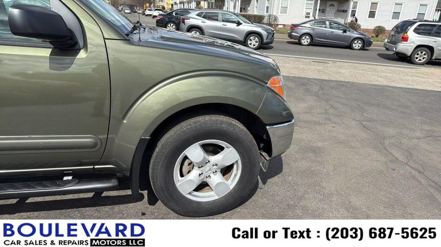 2005 Nissan Frontier SE photo