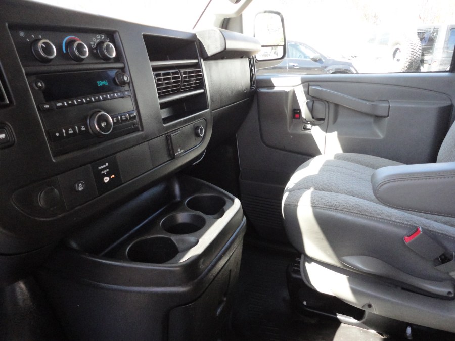 2017 Chevrolet Express Cargo Van RWD 2500 155