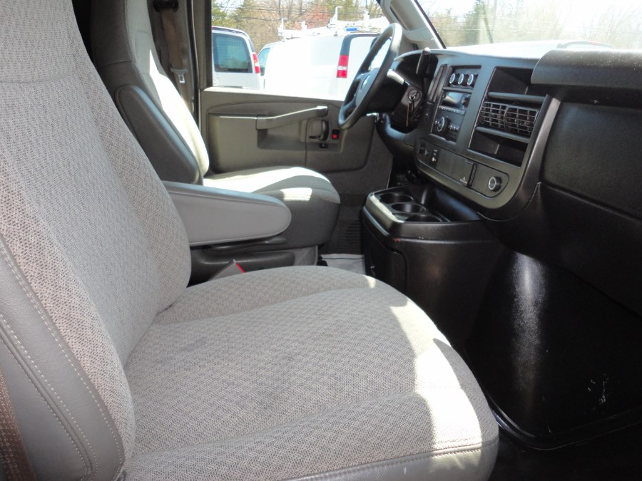 2017 Chevrolet Express Cargo Van RWD 2500 155