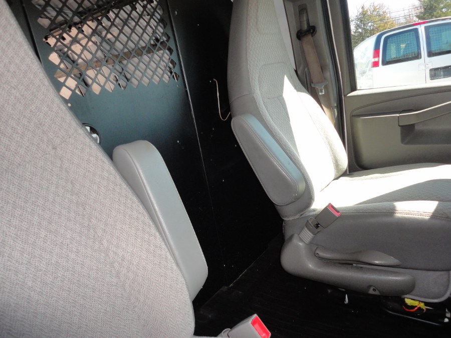 2017 Chevrolet Express Cargo Van RWD 2500 155
