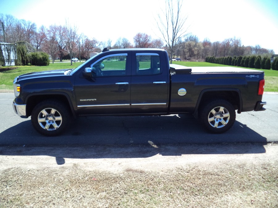 2015 GMC Sierra 1500 4WD Double Cab 143.5