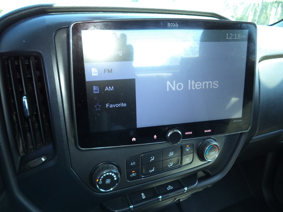 2015 GMC Sierra 1500 4WD Double Cab 143.5