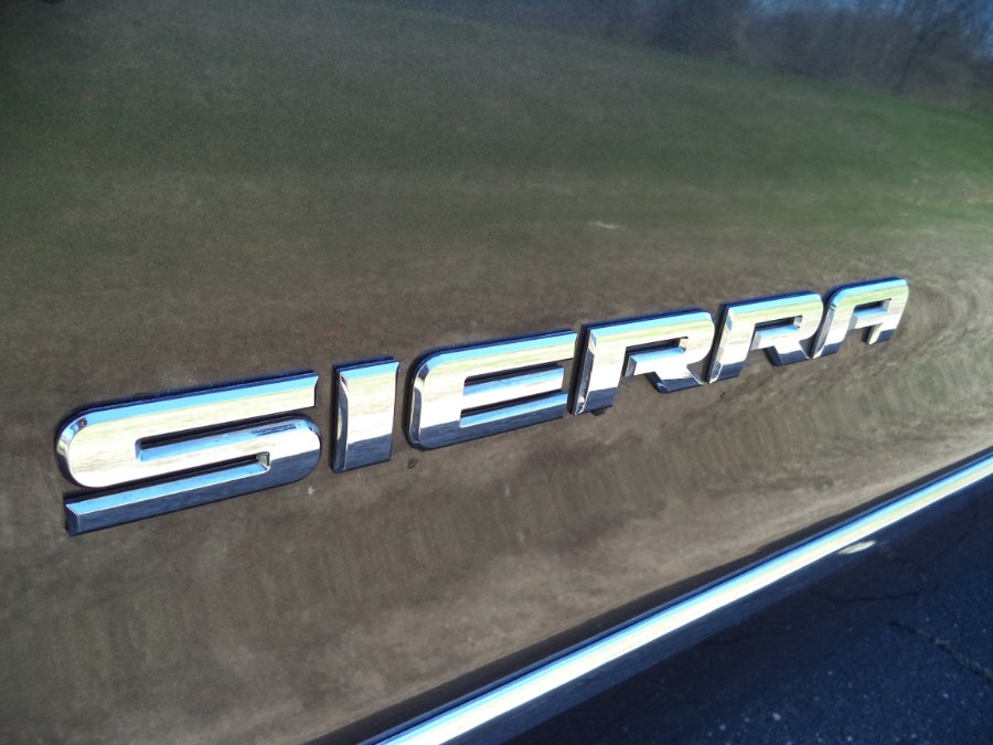 2015 GMC Sierra 1500 4WD Double Cab 143.5