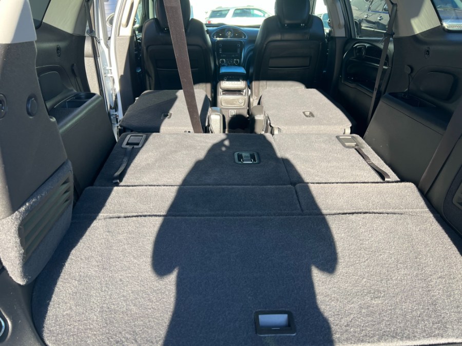 2017 Buick Enclave AWD 4dr Premium photo