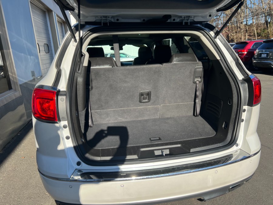 2017 Buick Enclave AWD 4dr Premium photo
