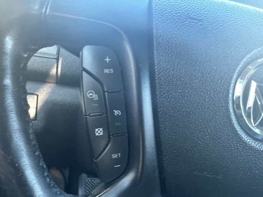 2017 Buick Enclave AWD 4dr Premium photo