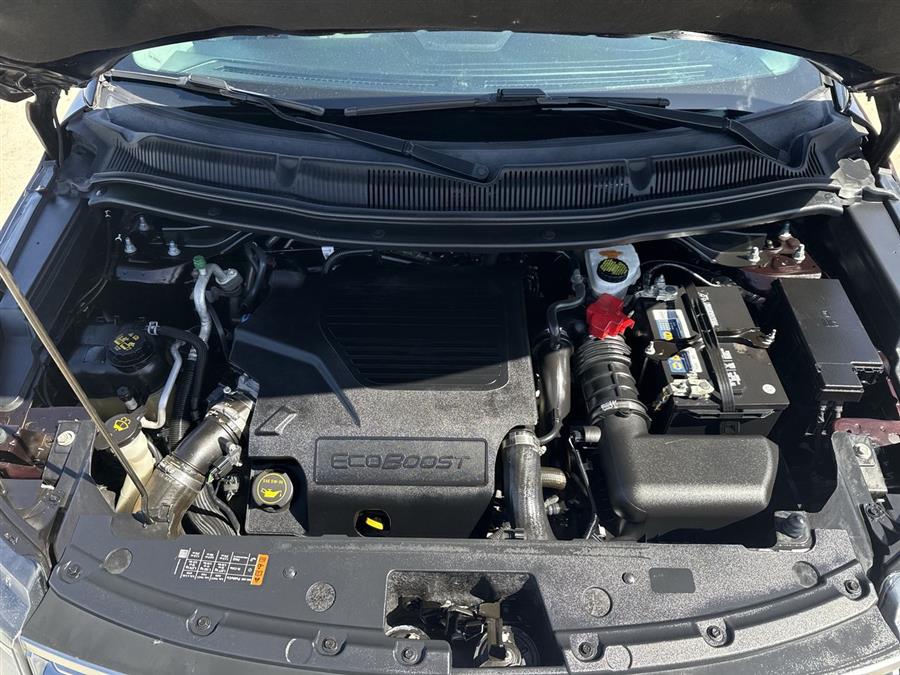 2018 Ford Explorer Platinum photo