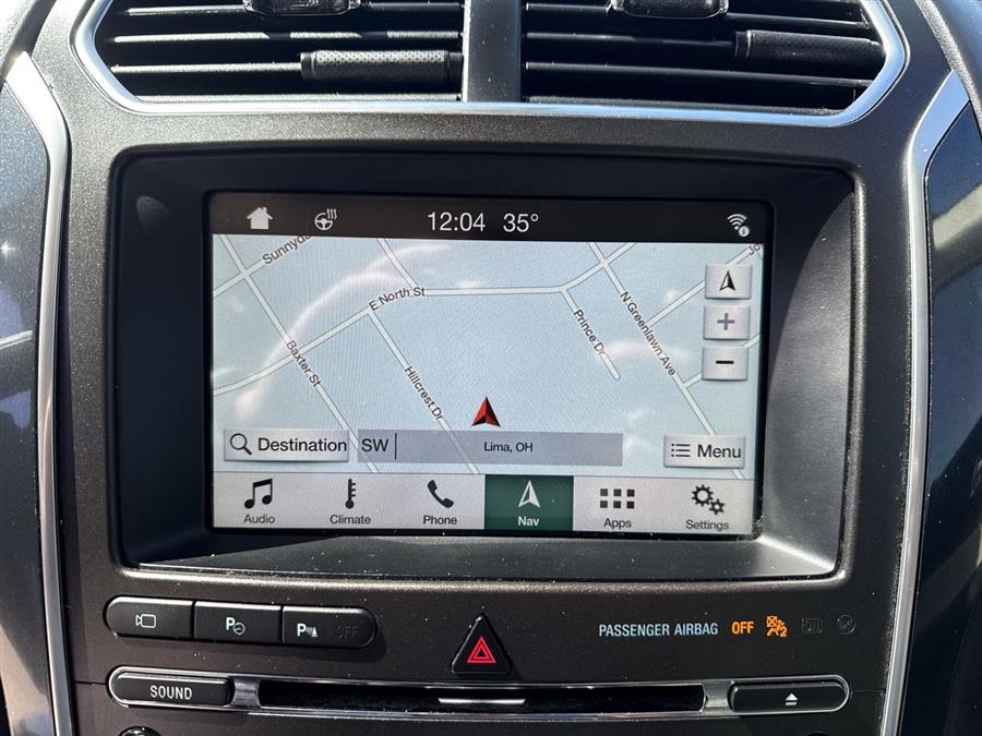 2018 Ford Explorer Platinum photo