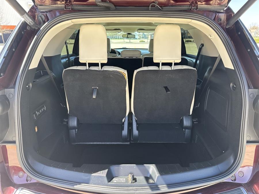 2018 Ford Explorer Platinum photo