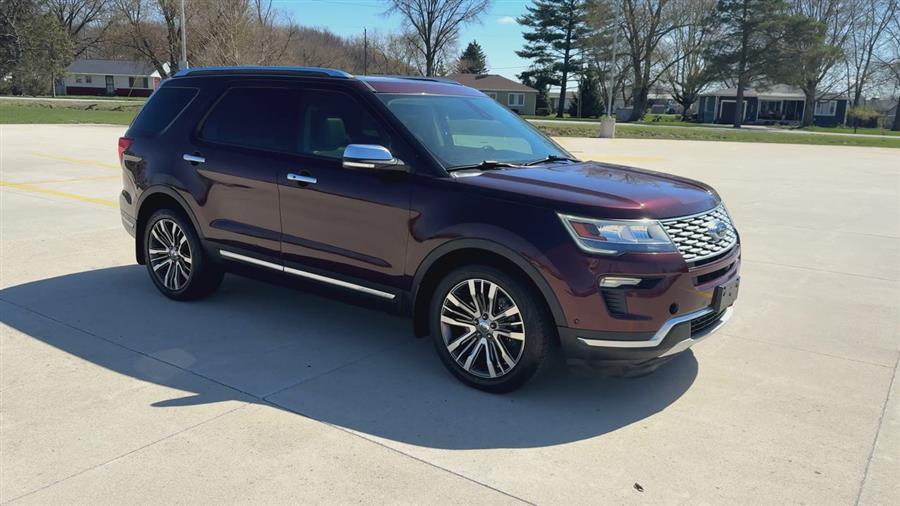 2018 Ford Explorer Platinum photo