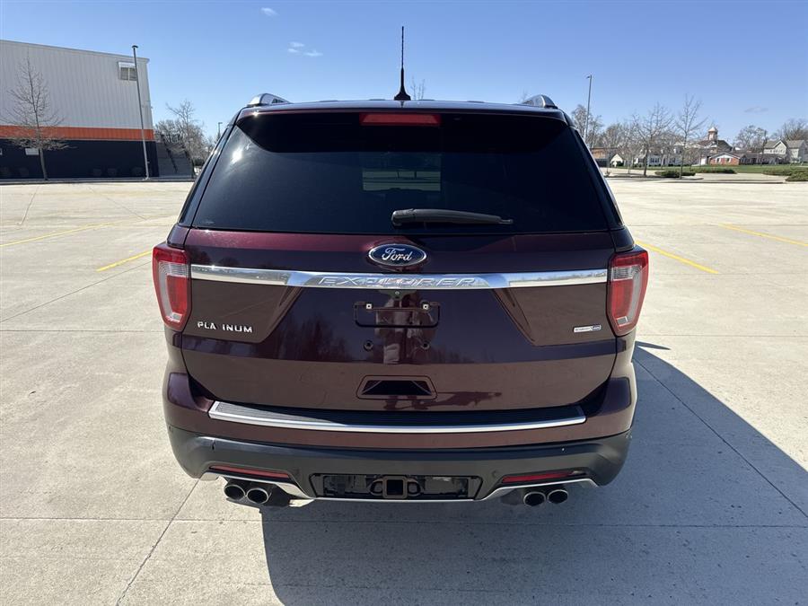 2018 Ford Explorer Platinum photo