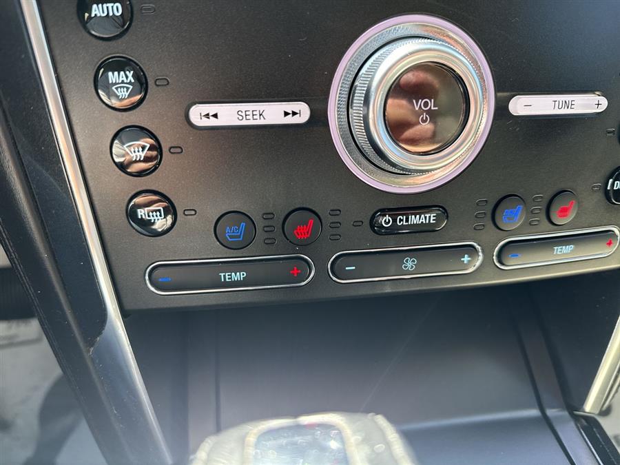 2018 Ford Explorer Platinum photo