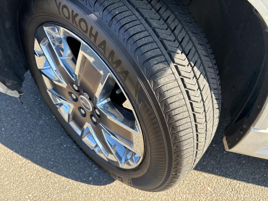 2012 GMC Acadia Denali photo