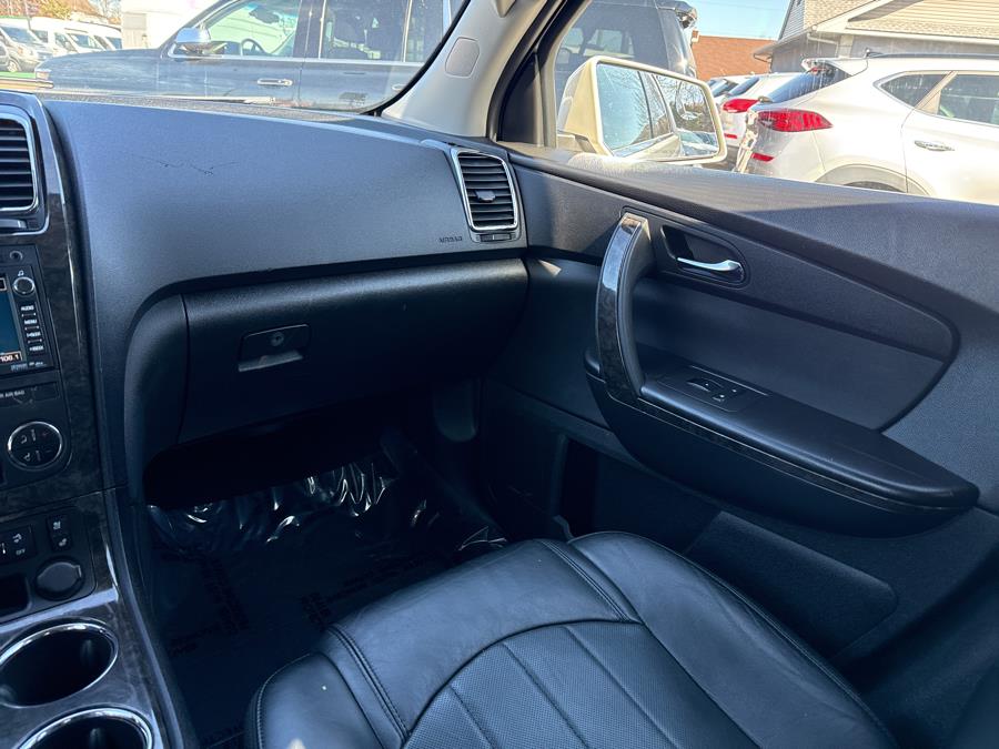 2012 GMC Acadia Denali photo