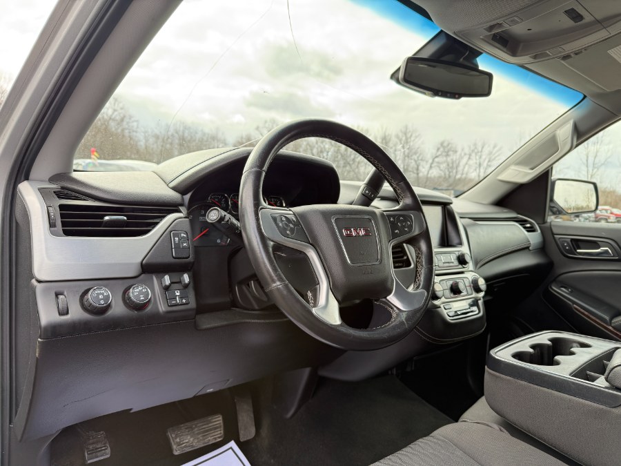 2016 GMC Yukon XL 4WD 4dr SLE photo