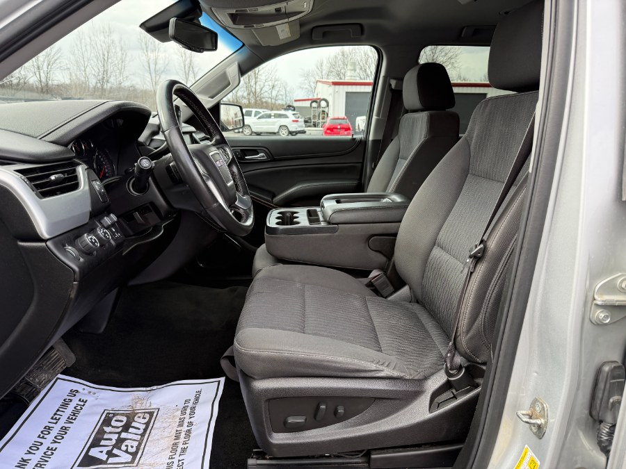 2016 GMC Yukon XL 4WD 4dr SLE photo