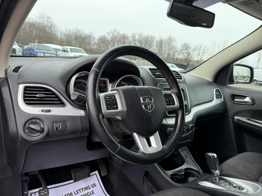 2016 Dodge Journey FWD 4dr SXT photo