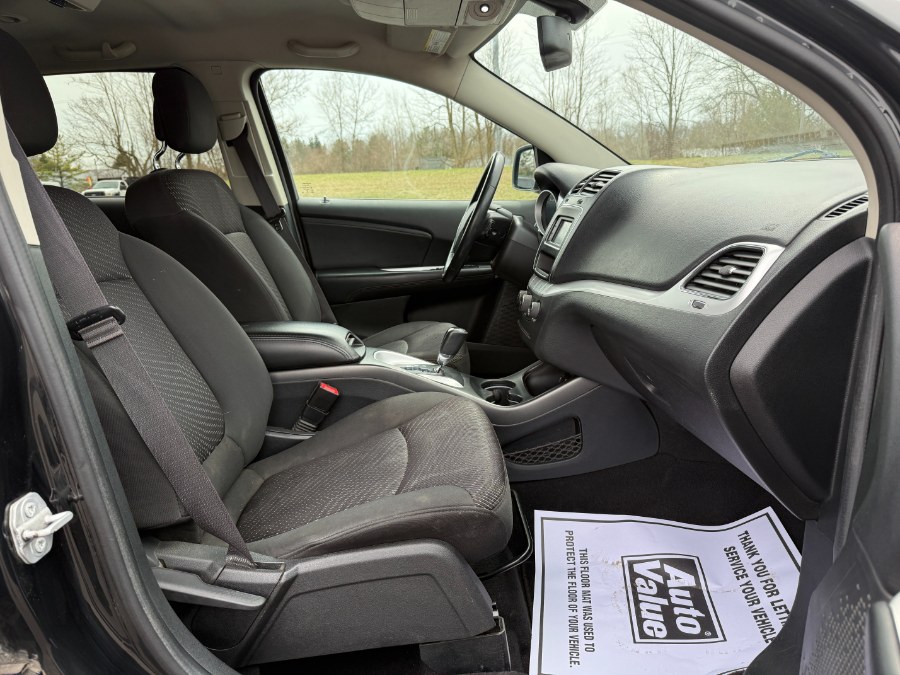2016 Dodge Journey FWD 4dr SXT photo