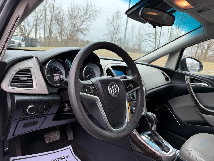 2015 Buick Verano 4dr Sdn Base photo