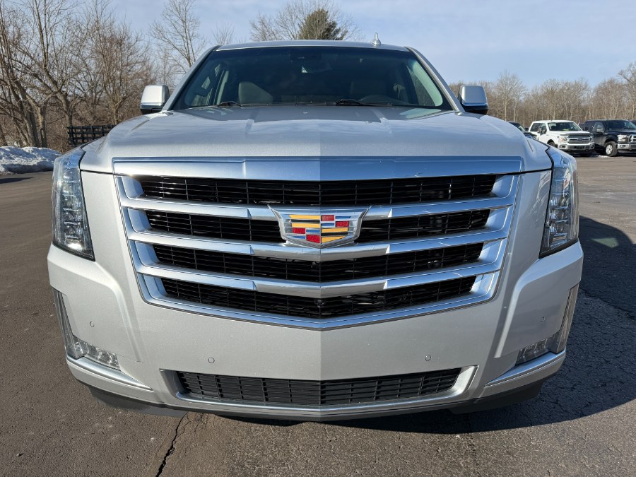 2017 Cadillac Escalade 4WD 4dr Luxury photo