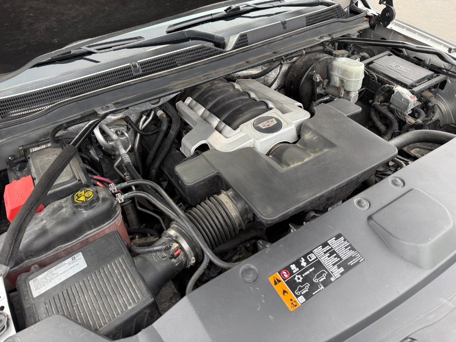 2017 Cadillac Escalade 4WD 4dr Luxury photo