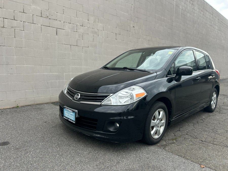 2010 Nissan Versa 1.8 SL photo