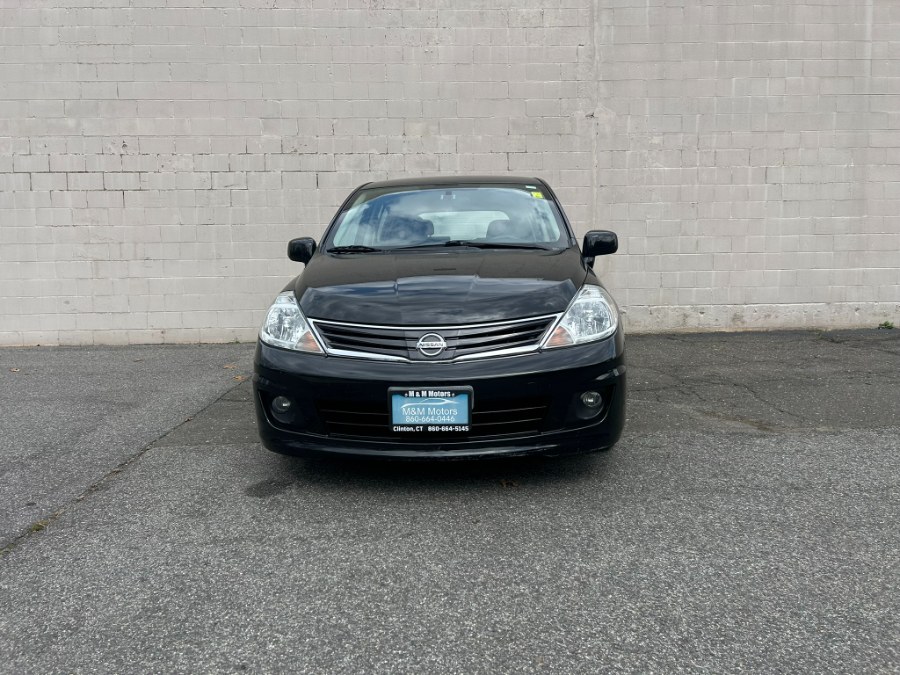 2010 Nissan Versa 1.8 SL photo