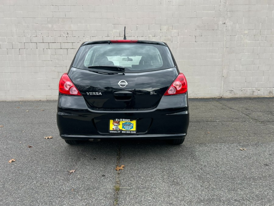 2010 Nissan Versa 1.8 SL photo