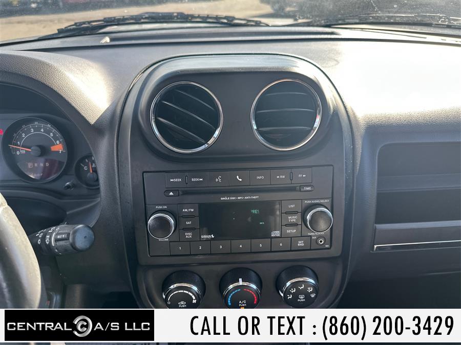 2015 Jeep Patriot 4WD 4dr High Altitude Edition photo