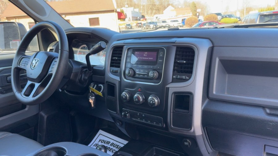 2015 RAM 3500 4WD Reg Cab 167