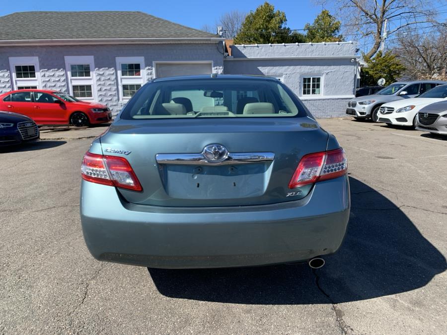 2010 Toyota Camry photo