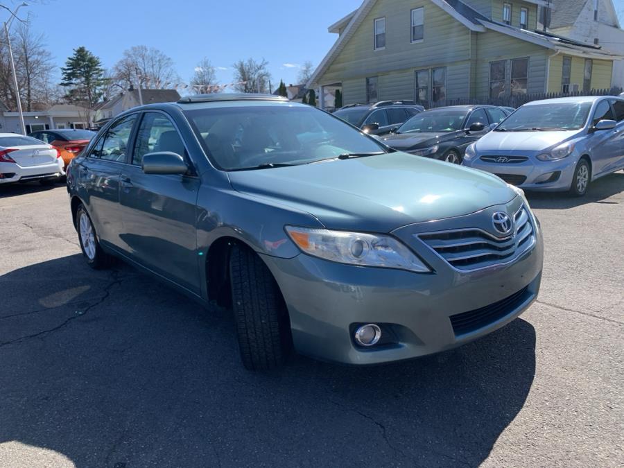 2010 Toyota Camry photo