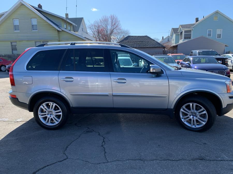 2011 Volvo XC90 3.2 photo