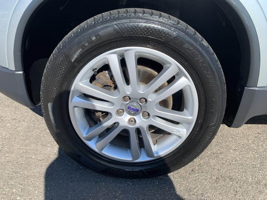 2011 Volvo XC90 3.2 photo