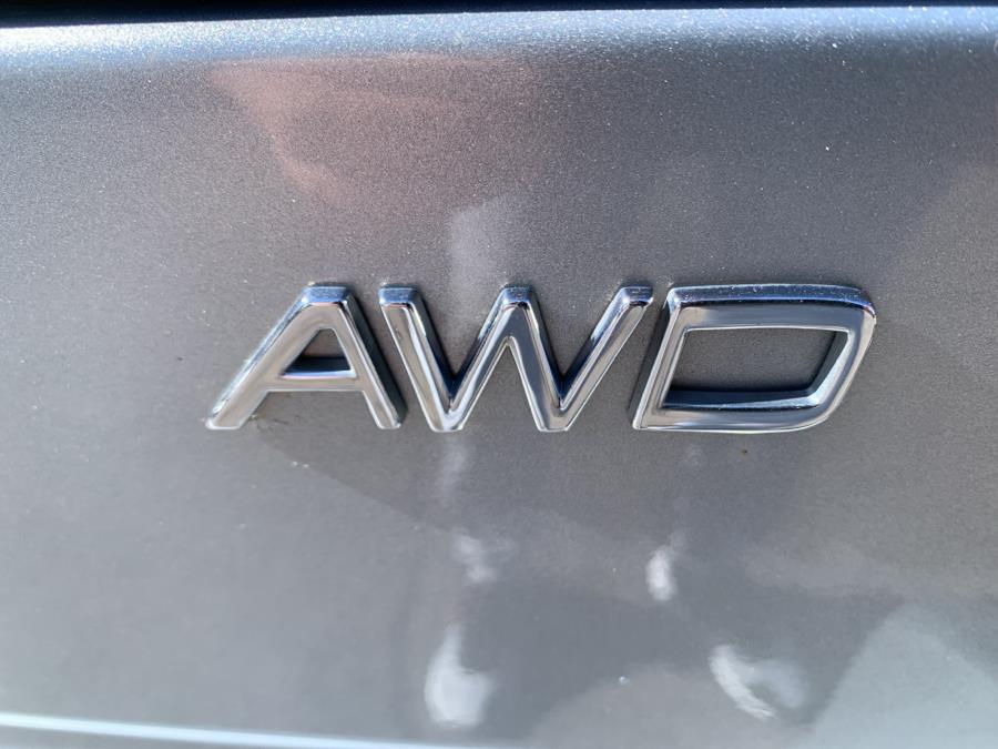 2011 Volvo XC90 3.2 photo