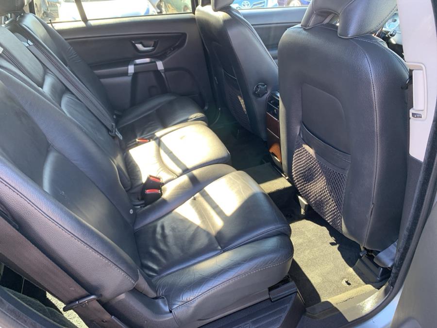 2011 Volvo XC90 3.2 photo