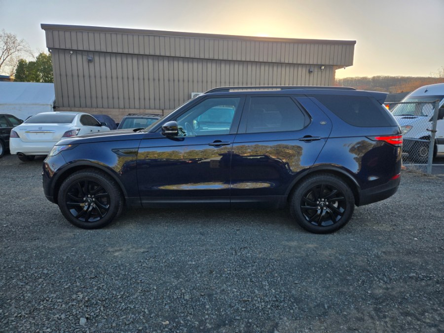 2017 Land Rover Discovery HSE Luxury V6 Supercharged photo