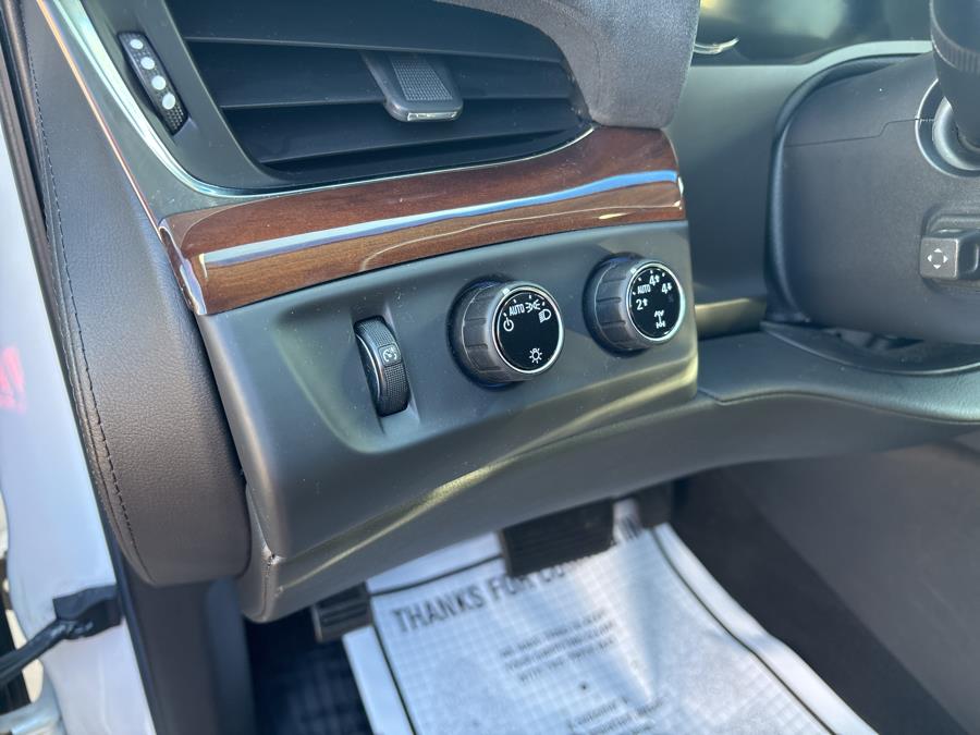 2016 Cadillac Escalade 4WD 4dr Luxury Collection photo
