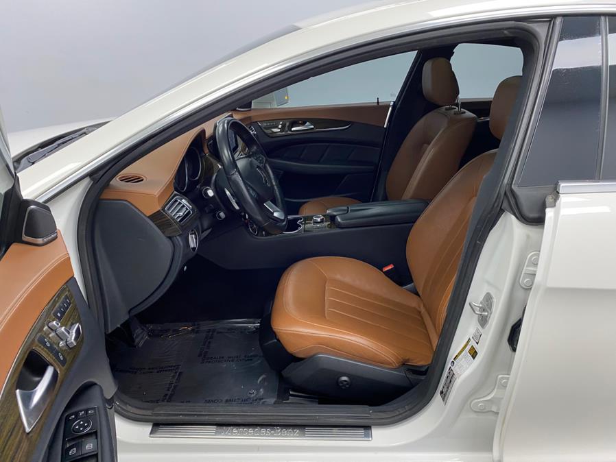 2016 Mercedes-Benz CLS 4dr Sdn CLS400 4MATIC photo