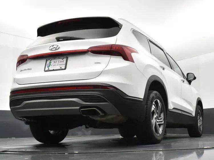2023 Hyundai Santa Fe SEL Sport Utility 4D photo