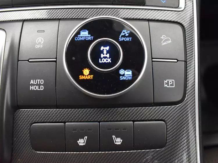 2023 Hyundai Santa Fe SEL Sport Utility 4D photo