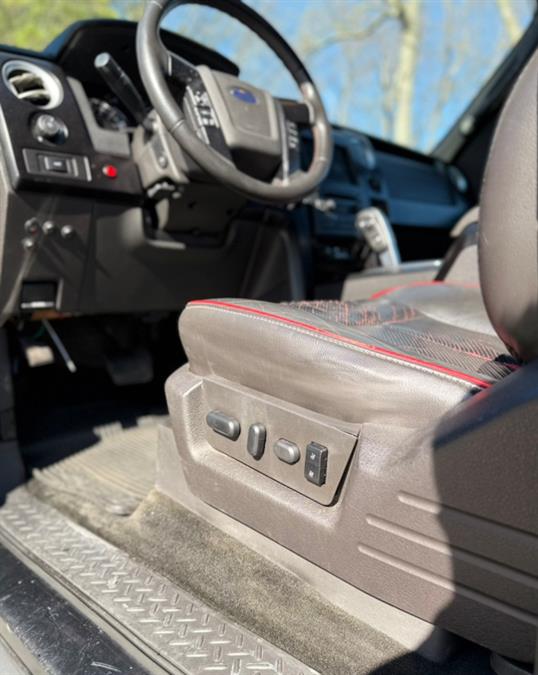 2012 Ford F-150 FX4 photo