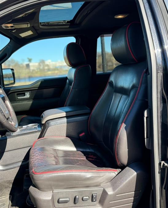 2012 Ford F-150 FX4 photo
