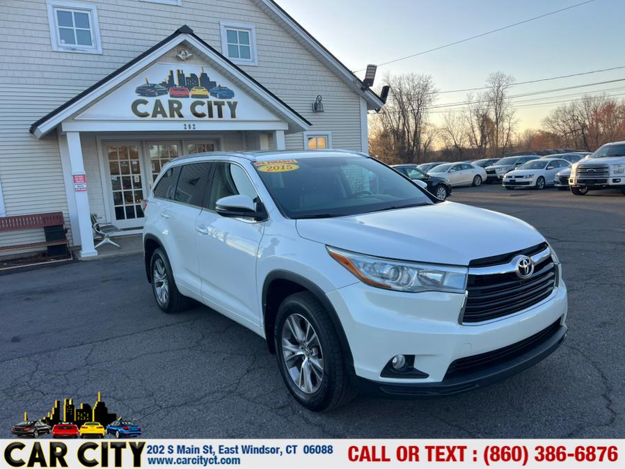 2015 Toyota Highlander AWD 4dr V6 XLE (Natl) photo